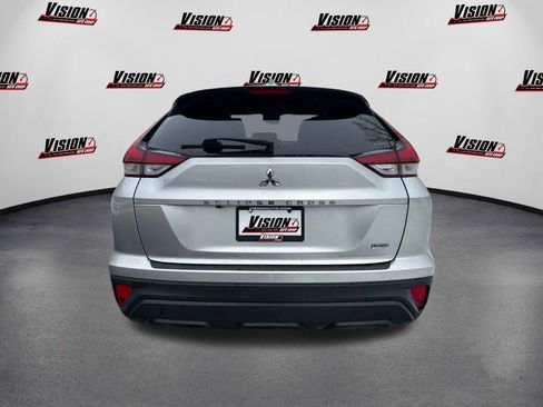 Used 2022 Mitsubishi Eclipse Cross LE image 6