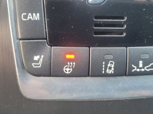 Used 2015 Volvo XC60 T6 Platinum w/ Climate Package image 20