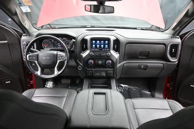 Used 2022 Chevrolet Silverado 1500 LT Trail Boss w/ LT Trail Boss Premium Package AWD/4WD image 11