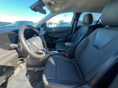 Used 2025 Buick Encore GX Preferred image 27