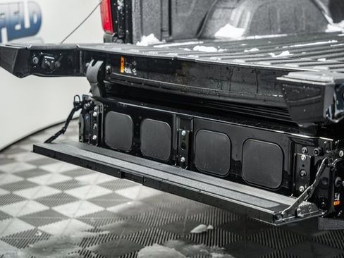 New 2026 Chevrolet Silverado 1500 High Country w/ High Country Premium Package image 10