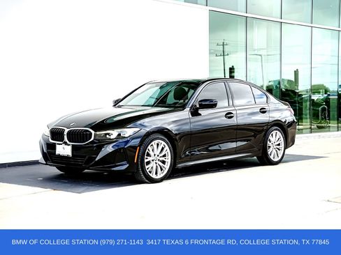 Used 2023 BMW 330i Sedan w/ Premium Package RWD image 14