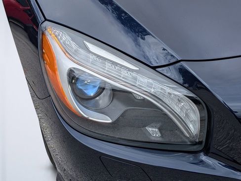 Used 2013 Mercedes-Benz SL 550 image 9