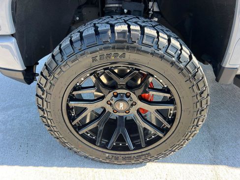 Used 2024 GMC Sierra 1500 Elevation AWD/4WD image 11