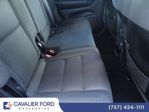 Used 2019 Jeep Grand Cherokee Laredo RWD image 10