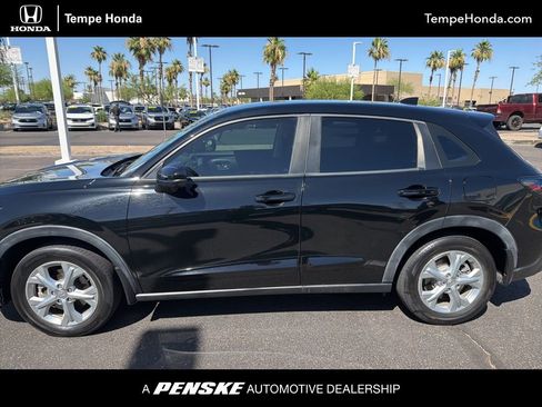 Used 2023 Honda HR-V LX image 1