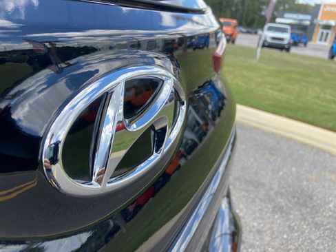 Used 2023 Hyundai Kona N Line image 10