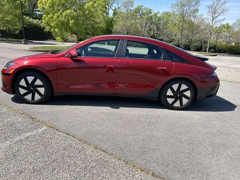 Used 2024 Hyundai Ioniq 6 SE AWD/4WD image 4