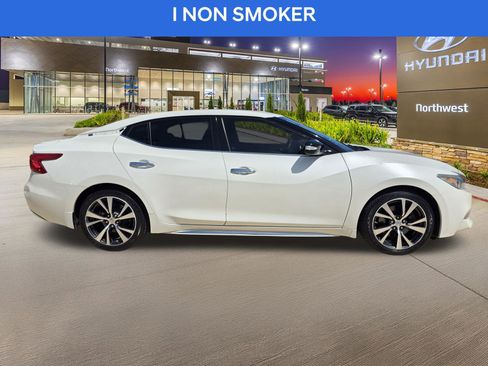 Used 2017 Nissan Maxima SR image 6
