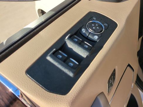 Used 2019 Ford F150 Lariat w/ Equipment Group 502A Luxury image 12