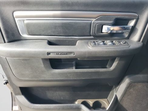 Used 2021 RAM 1500 Classic Warlock w/ Electronics Group AWD/4WD image 18