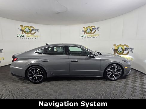 Used 2023 Hyundai Sonata SEL Plus image 11