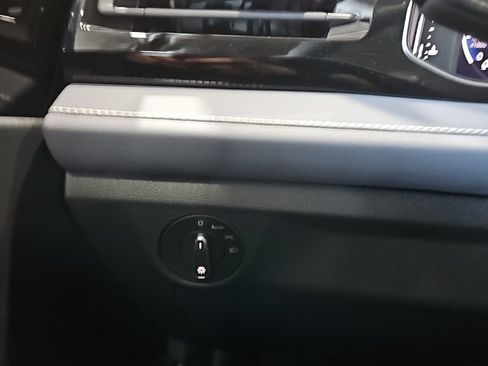 New 2026 Volkswagen Jetta SEL FWD image 36