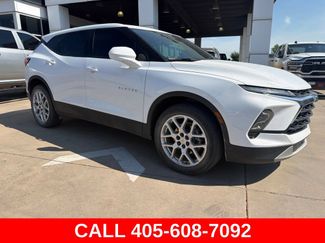 Used 2023 Chevrolet Blazer LT FWD video 1