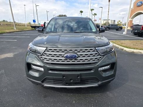 Used 2022 Ford Explorer Limited w/ Equipment Group 301A image 3