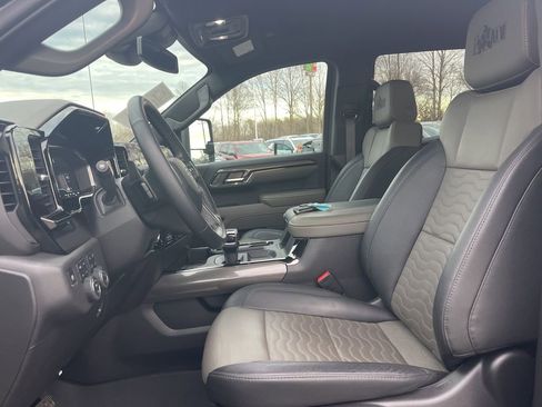 Used 2024 Chevrolet Silverado 1500 ZR2 w/ ZR2 Bison Edition image 10