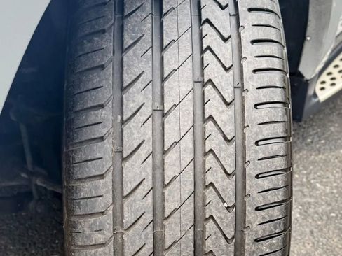 Used 2010 Mercedes-Benz GL 550 4MATIC image 59