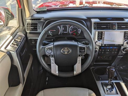 Used 2021 Toyota 4Runner Limited image 13