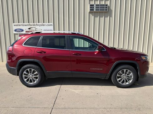 Used 2021 Jeep Cherokee Latitude Lux AWD/4WD image 1