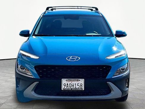 Certified 2022 Hyundai Kona SEL AWD/4WD image 4
