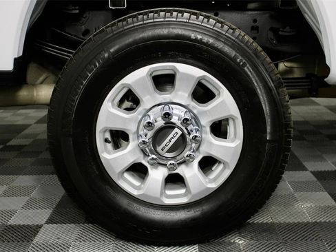 Used 2023 Ford F350 XLT w/ 360-Degree Camera Package image 12