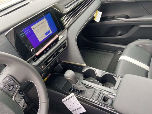 New 2026 Toyota Camry SE FWD image 23