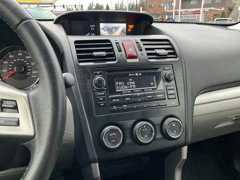 Used 2014 Subaru Forester 2.5i Limited image 17
