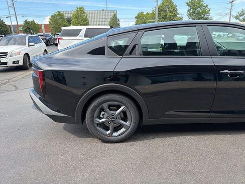 New 2026 Kia K4 FWD image 7