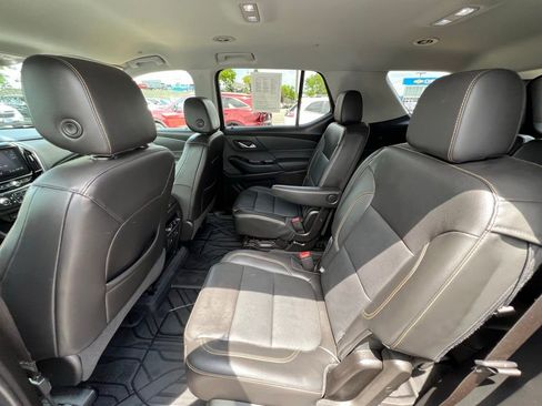 Used 2021 Chevrolet Traverse Premier AWD/4WD image 21