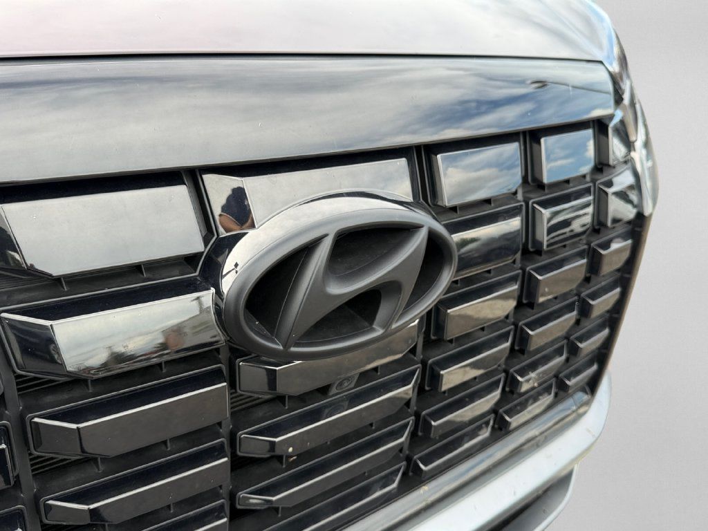 Used 2024 Hyundai Palisade Limited FWD image 32