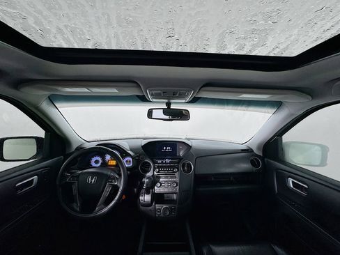 Used 2015 Honda Pilot Touring image 34