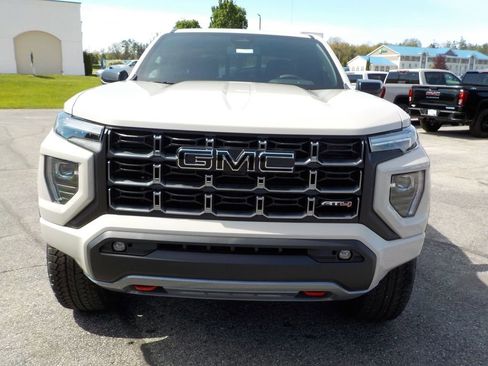 Used 2026 GMC Canyon AT4 w/ Nightfall Essentials Package AWD/4WD image 10