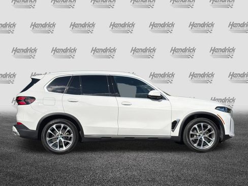 Used 2026 BMW X5 sDrive40i w/ Premium Package RWD image 3