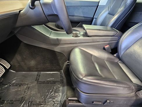 Used 2020 Tesla Model Y Performance AWD/4WD image 14