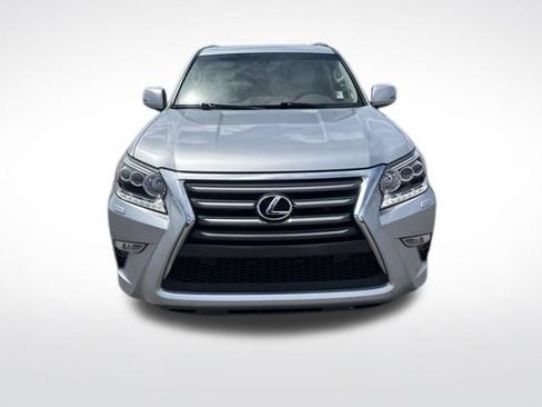Used 2018 Lexus GX 460 Premium w/ Premium Package AWD/4WD image 8
