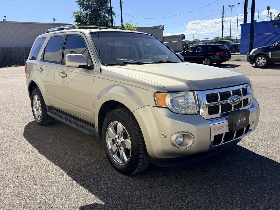 Used 2011 Ford Escape Limited w/ 302A Rapid Spec Order Code AWD/4WD image 5