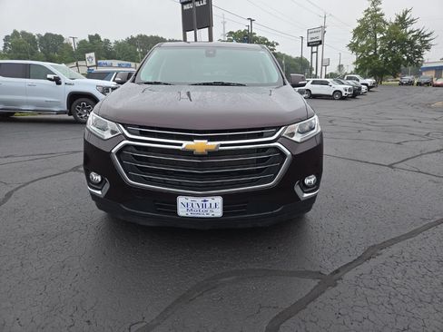 Used 2021 Chevrolet Traverse LT FWD image 8