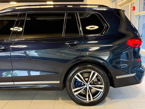 Used 2021 BMW X7 M50i AWD/4WD image 9