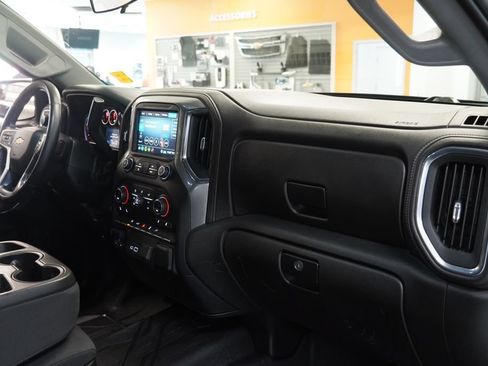 Used 2020 Chevrolet Silverado 1500 LT w/ All-Star Edition AWD/4WD image 25