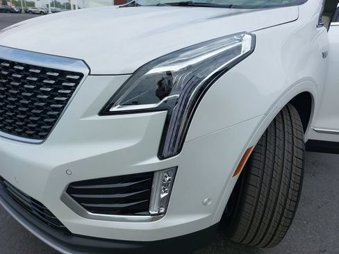 Used 2025 Cadillac XT5 Premium Luxury w/ Technology Package AWD/4WD image 36