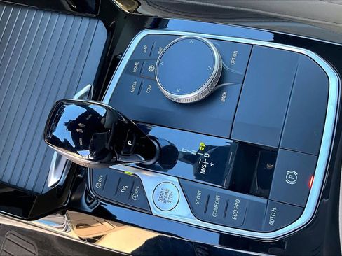 Used 2022 BMW X3 sDrive30i w/ Premium Package image 37