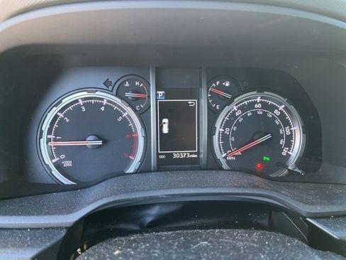 Used 2022 Toyota 4Runner Limited image 7