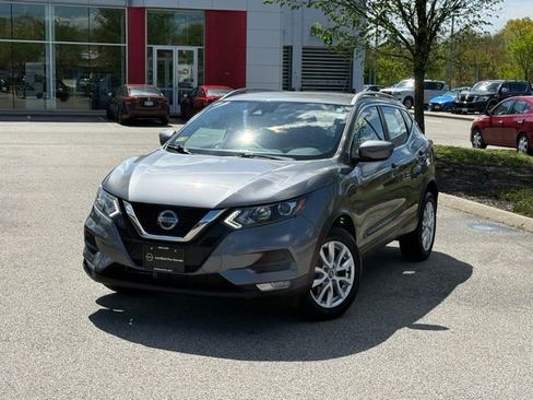 Certified 2020 Nissan Rogue Sport SV w/ All-Weather Package AWD/4WD image 2
