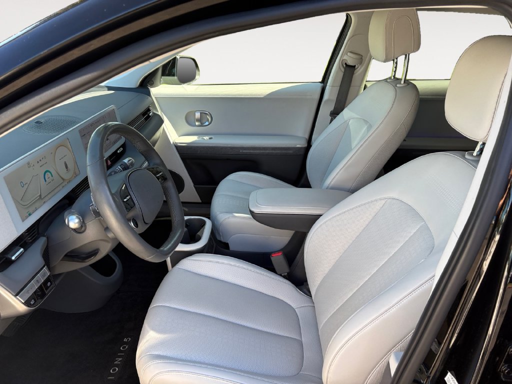 Used 2023 Hyundai Ioniq 5 SEL w/ Cargo Package AWD/4WD image 11