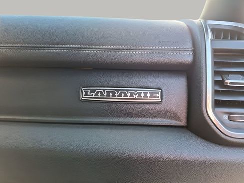 Used 2019 RAM 2500 Laramie image 15