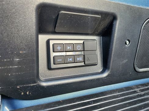 Used 2025 GMC Sierra 3500 Denali Ultimate image 9