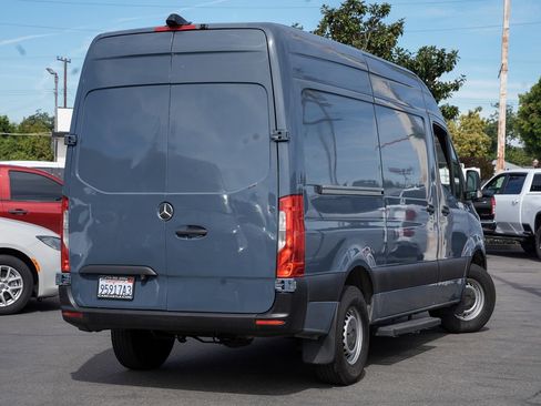 Used 2019 Mercedes-Benz Sprinter 144 image 5