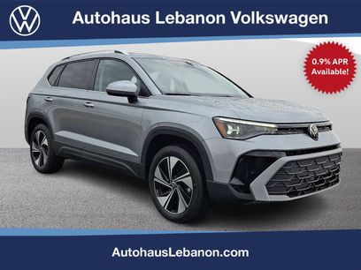 New 2025 Volkswagen Taos SE