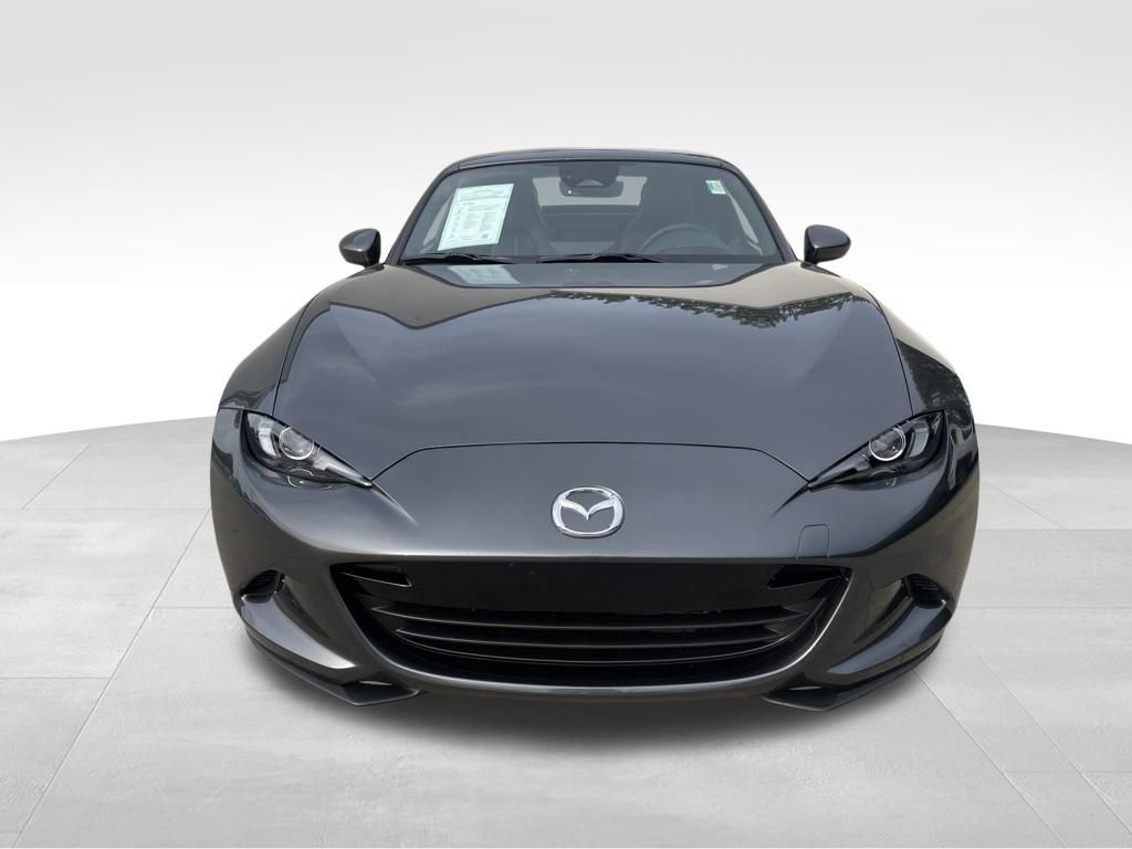 Used 2026 MAZDA MX-5 Miata RF Grand Touring RWD image 2