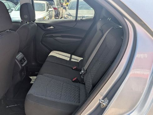 Used 2023 Chevrolet Equinox LT AWD/4WD image 10
